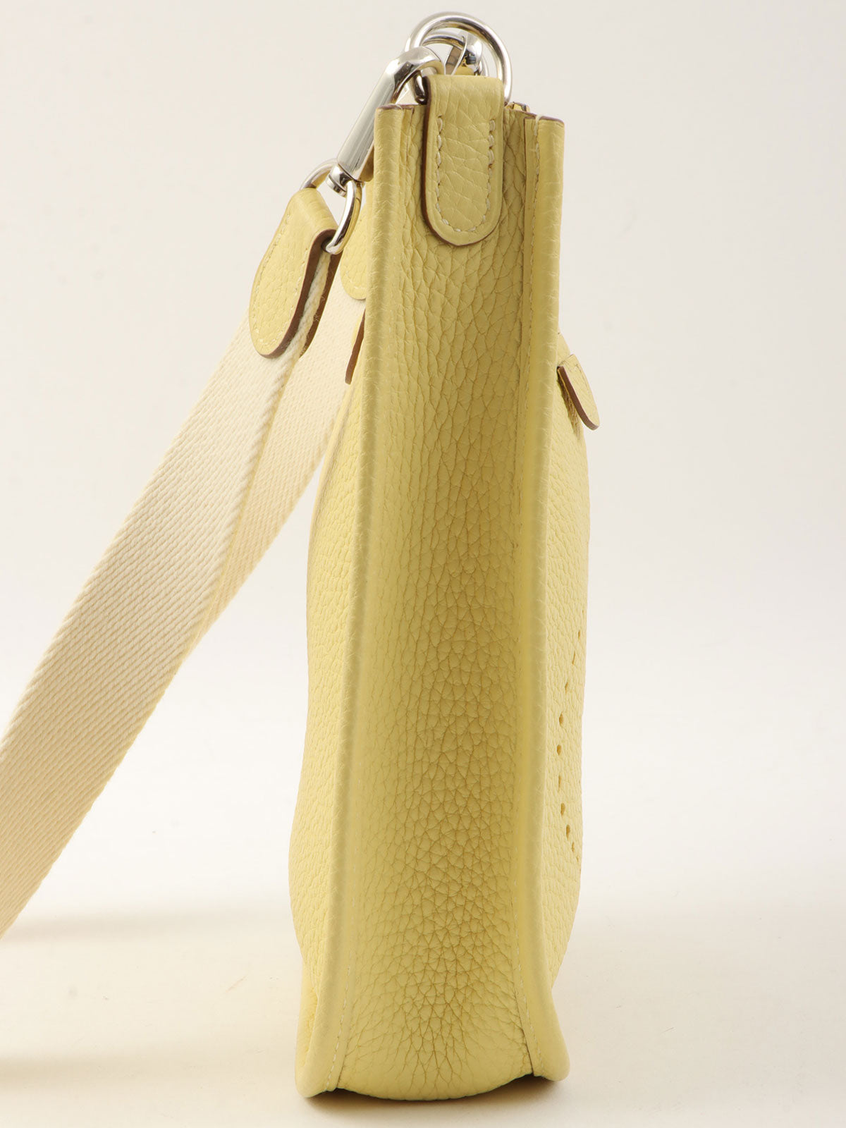 2021年製 エヴリンTPM ジョーヌプッサン