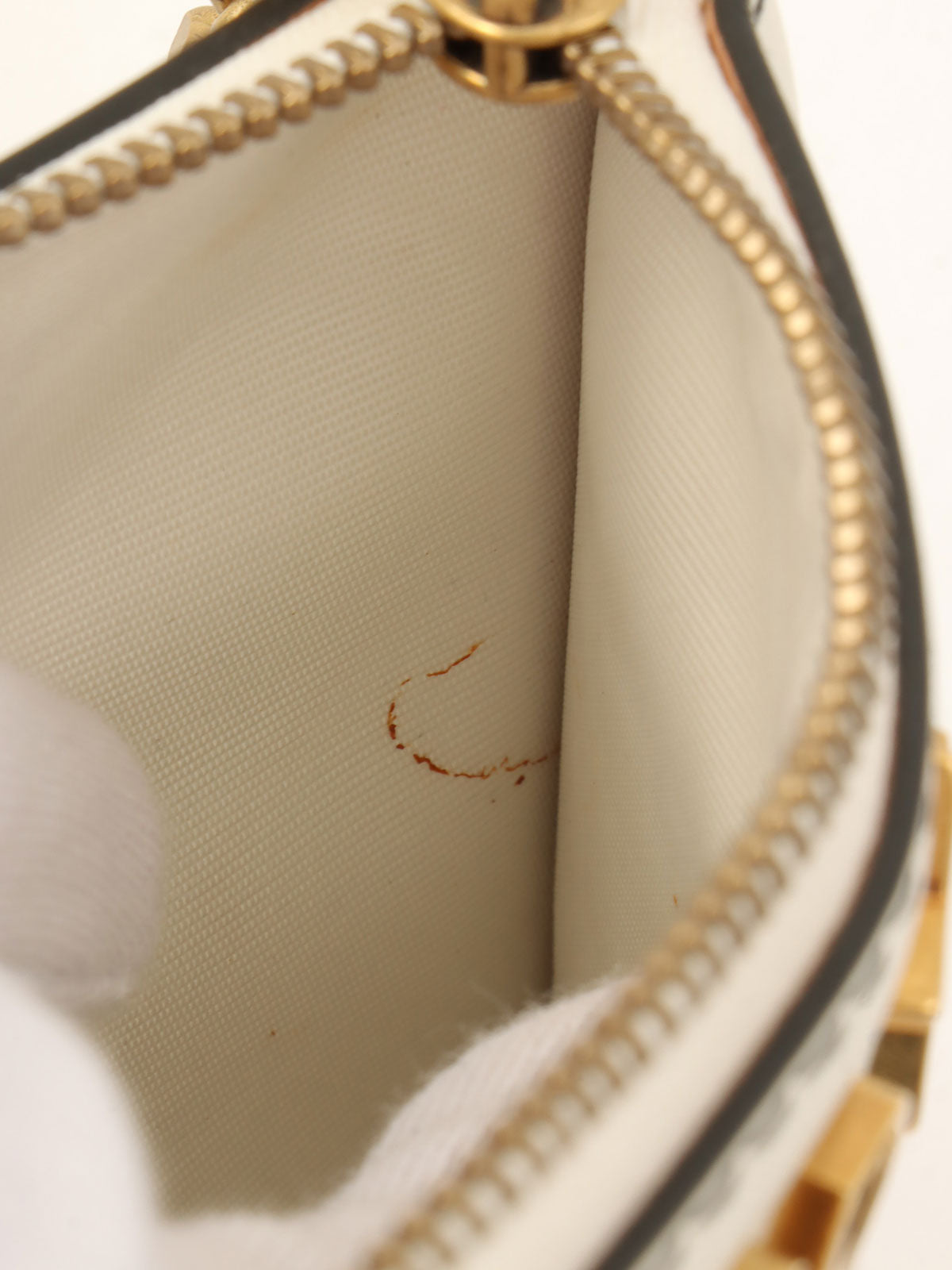 J'ADIOR Chain Shoulder Bag White