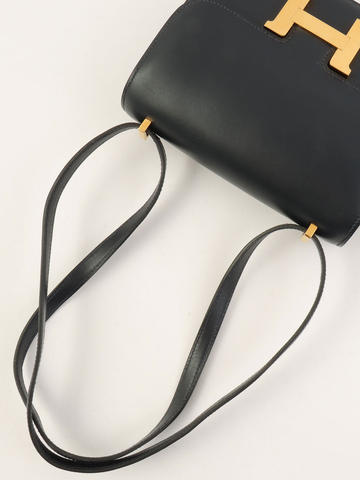 1991年康斯坦斯18号蓝色靛蓝