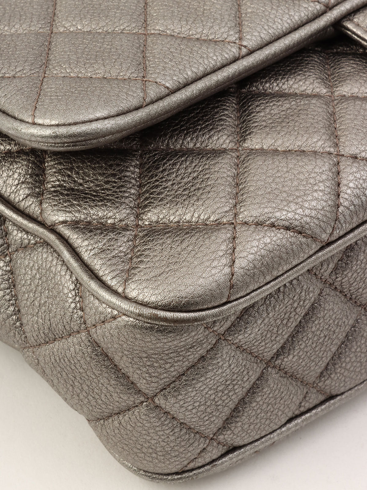 Around 2016 Made CC Turn Lock Chain Shoulder Bag Silver