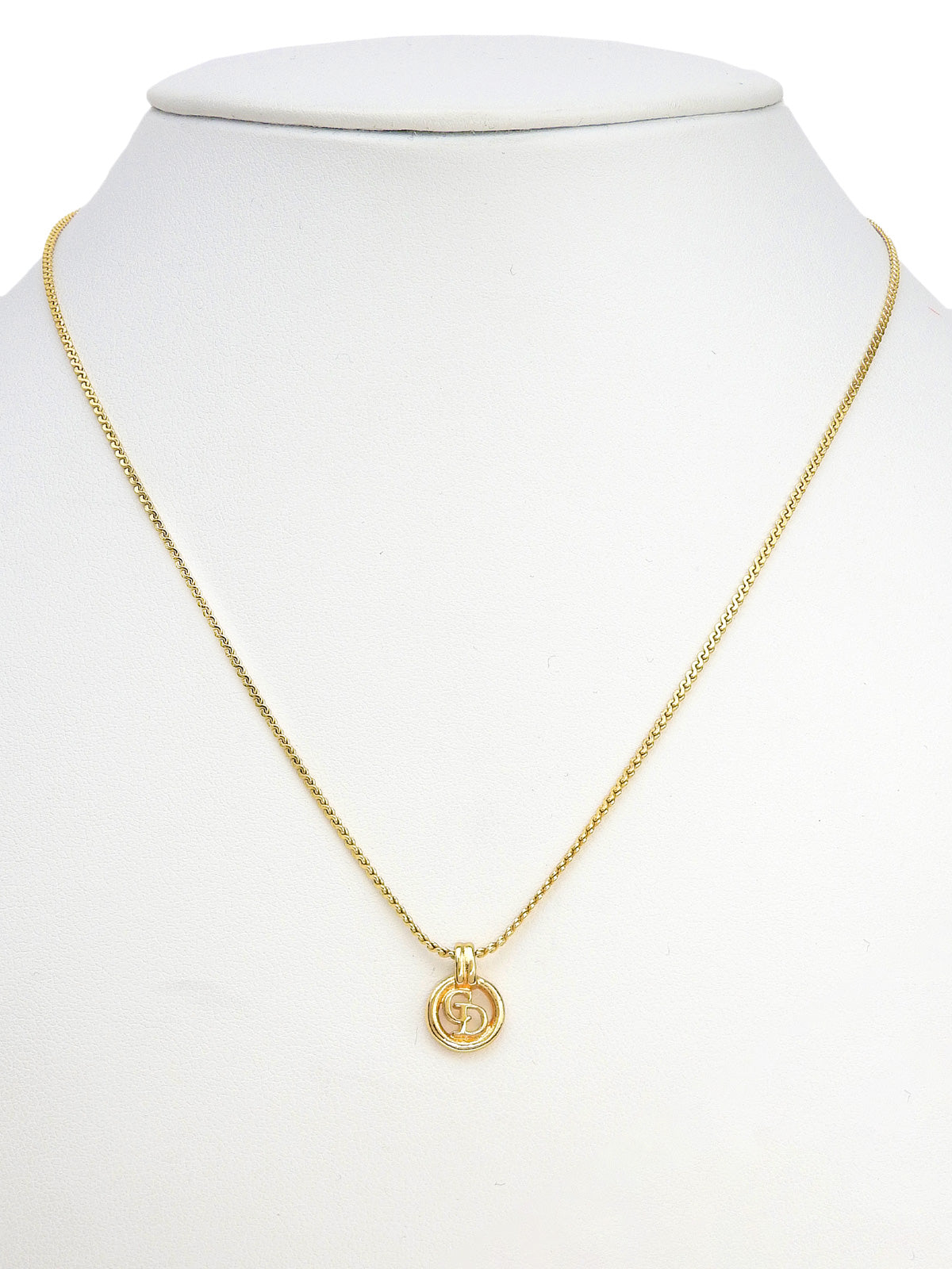 Circle Logo Plate Necklace Gold