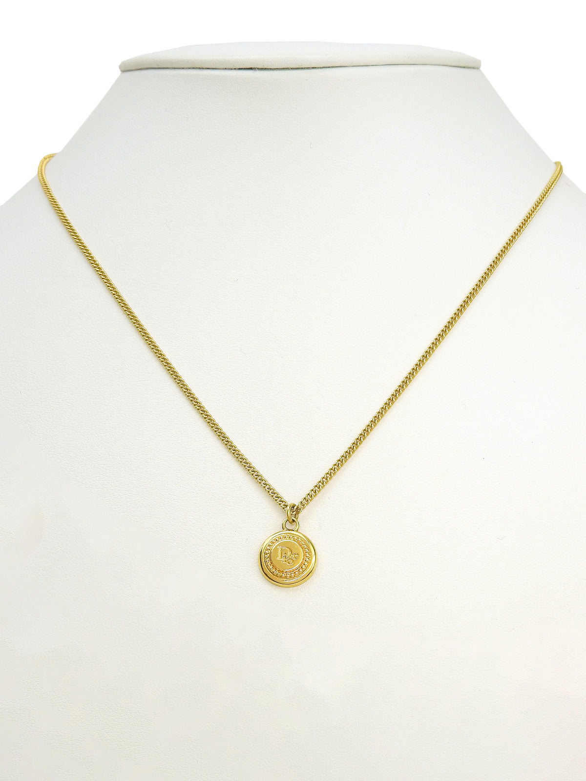 Circle Logo Plate Necklace Gold