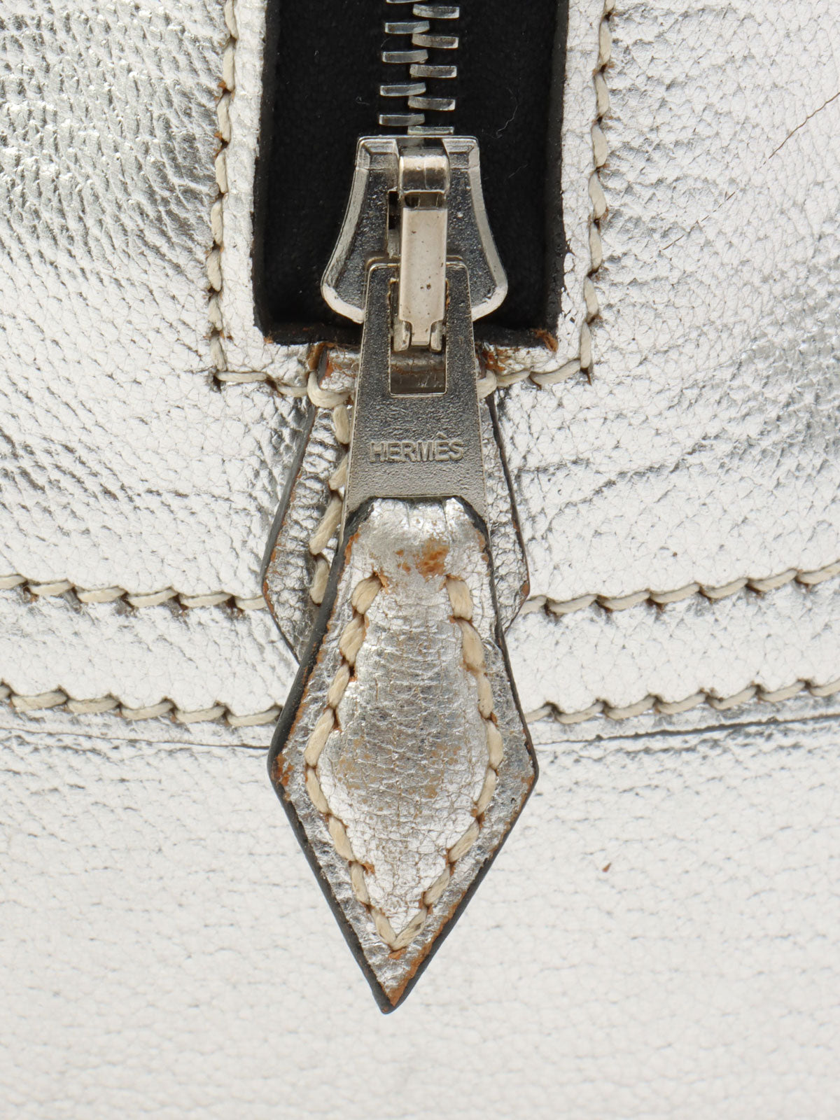 2004 年迷你羽毛银色