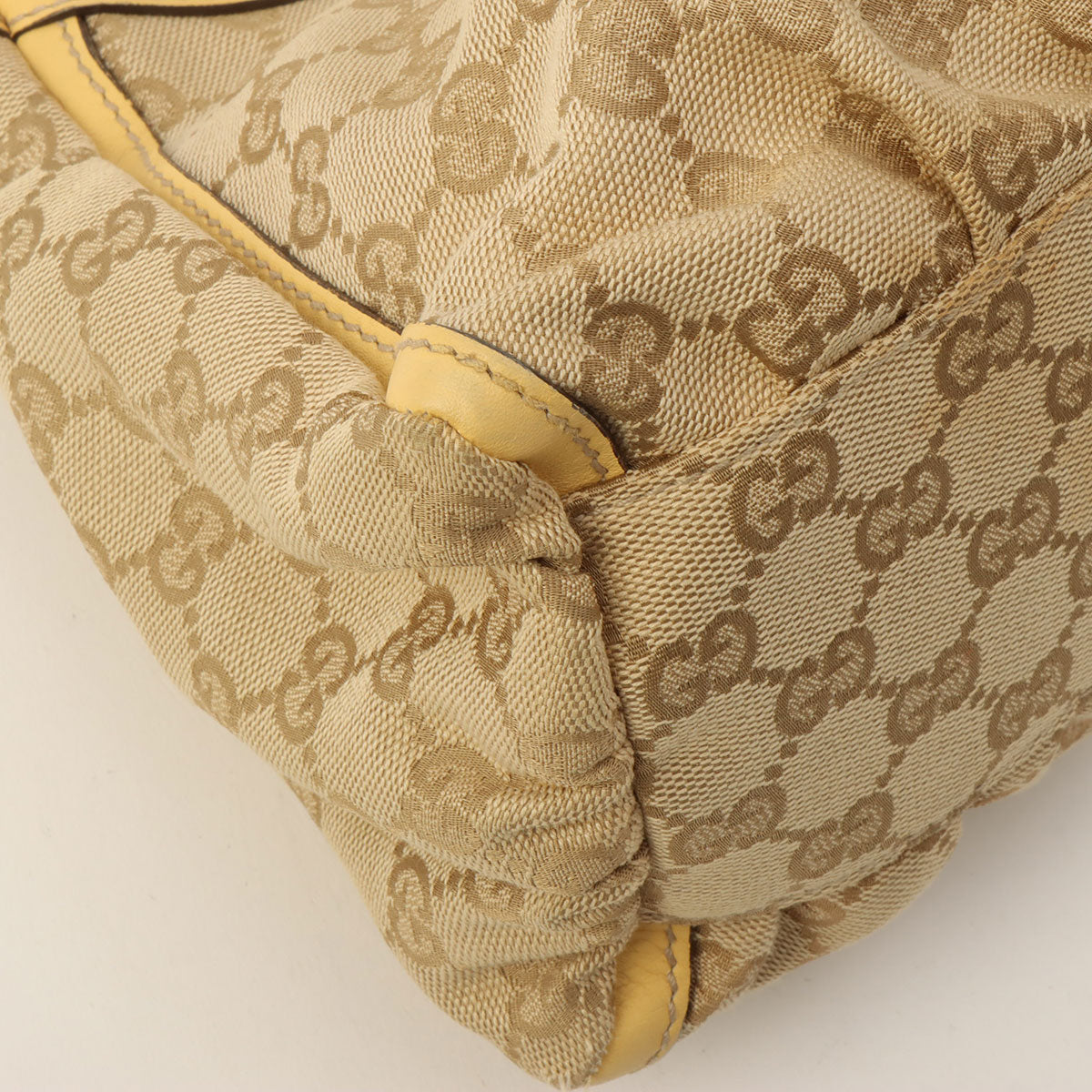 Canvas GG Pattern Logo Plate Handbag Beige/Yellow