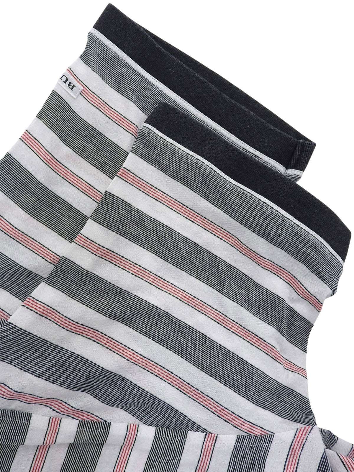 白色/黑色/红色边框刺绣logo T恤