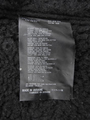 卡其色迷彩图案Logo铭牌夹克