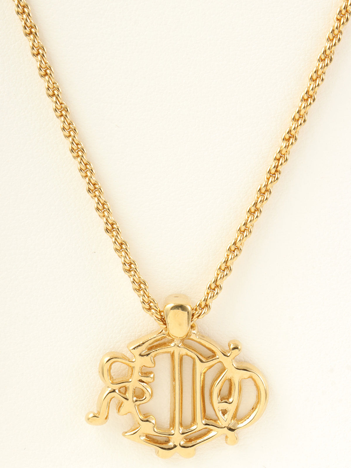 ラインストーンロゴエンブレムネックレス ゴールド