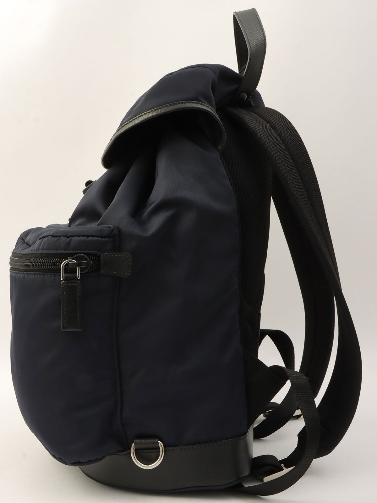 尼龙徽标牌双肩包 海军蓝/黑色