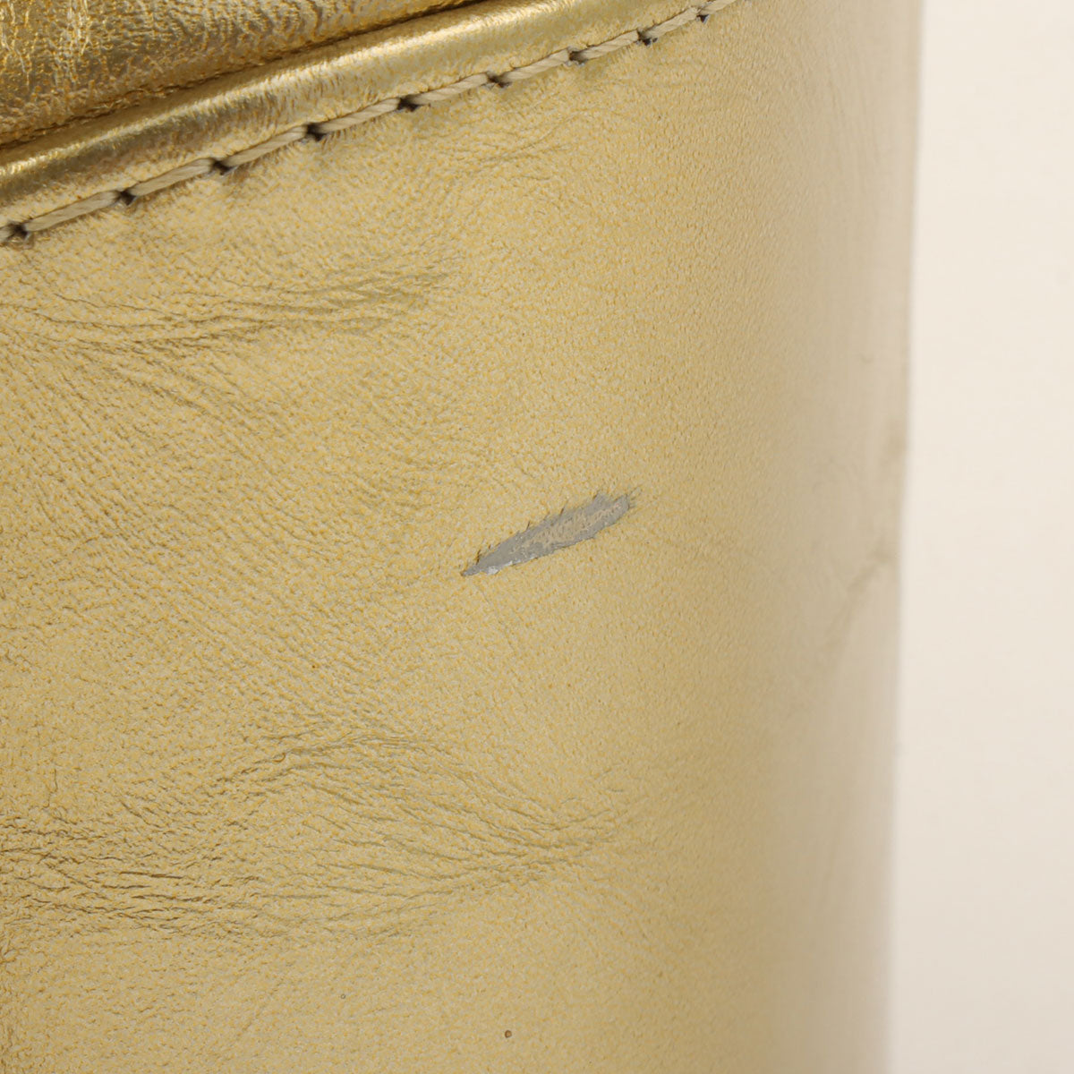 Around 2016 Made Gabrielle de Chanel Chain Shoulder Bag Gold