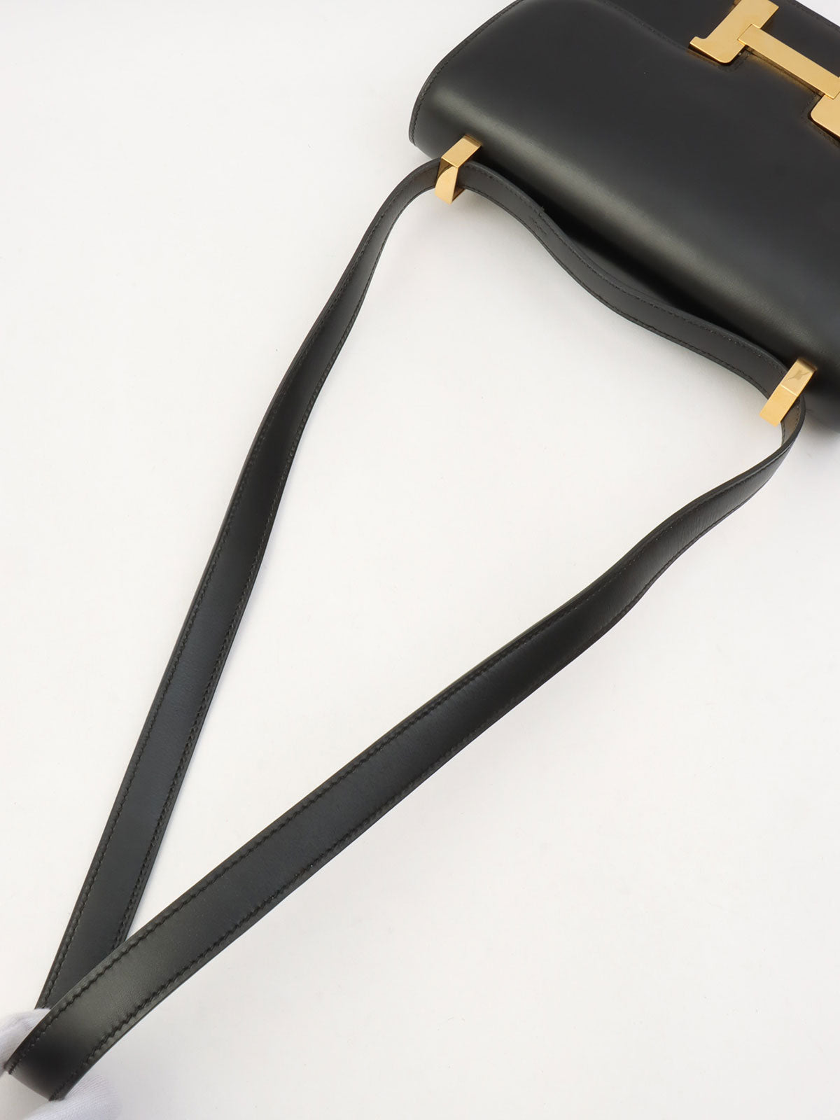 1996年康斯坦斯23黑色