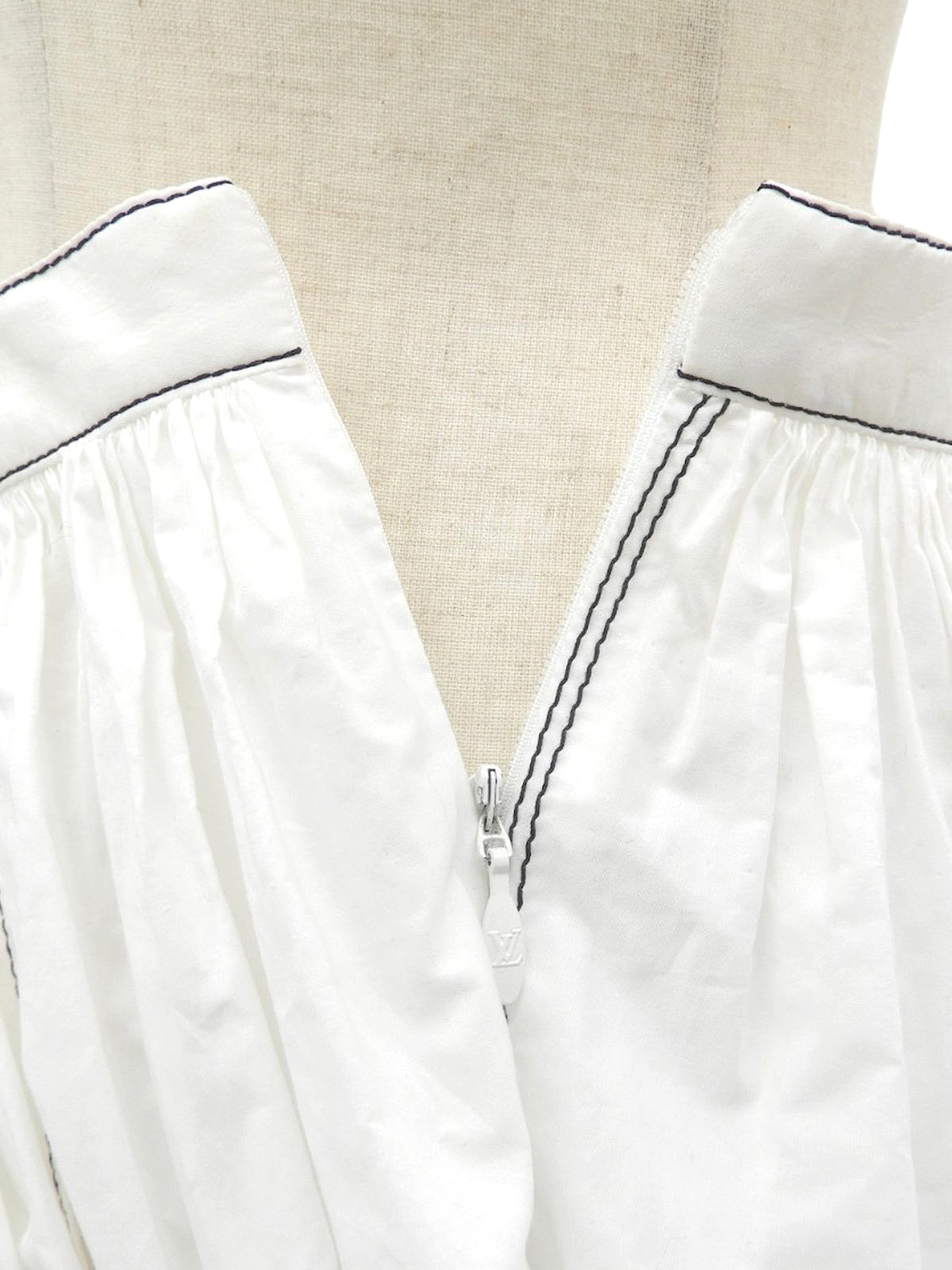 2016 Stitch Design Balloon Skirt #36 White