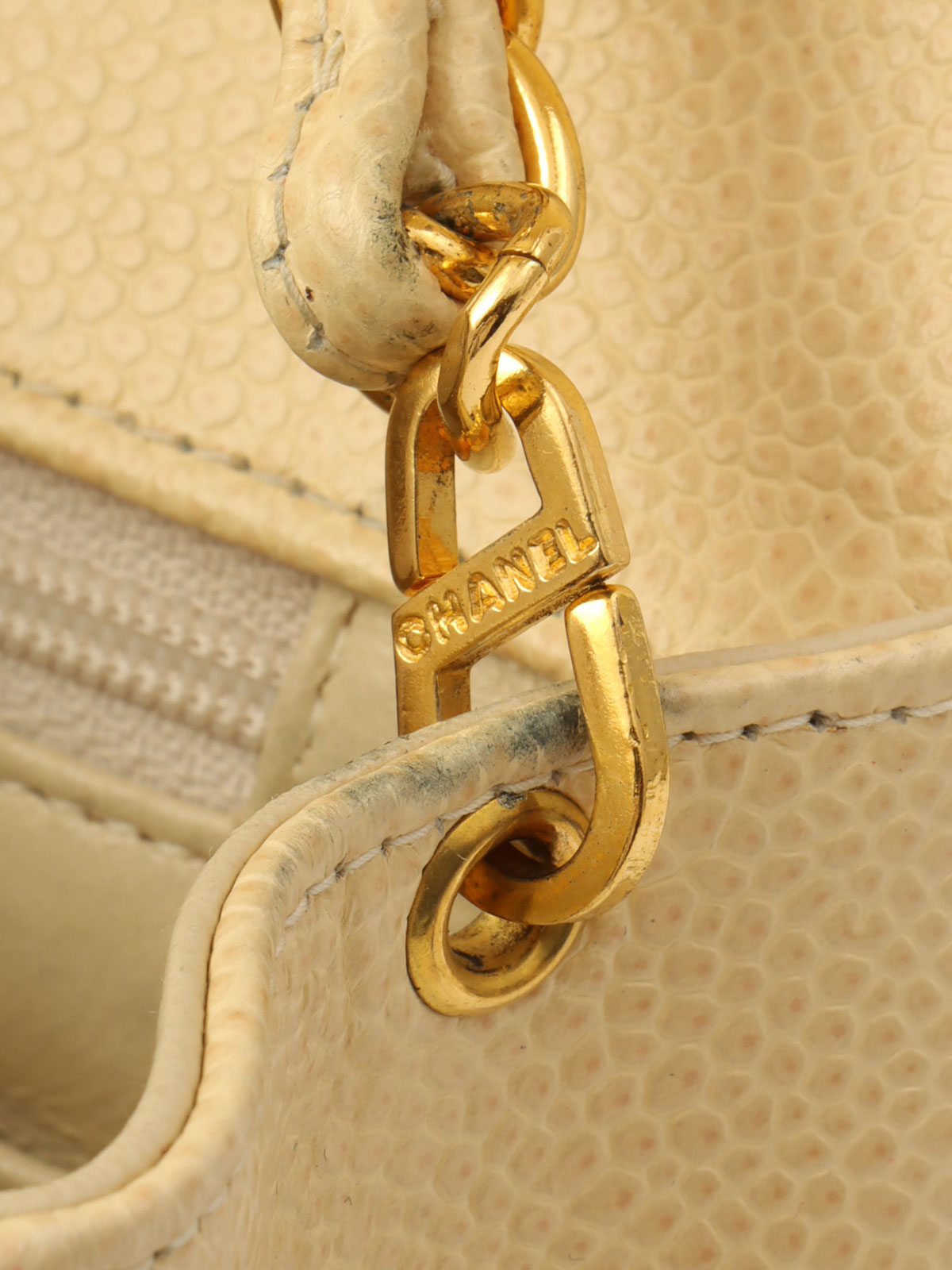 1992年頃製 キャビアスキンダイアナフラップチェーンバッグ25cm ベージュ