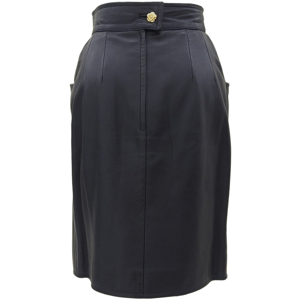 Leather Camellia Button Short Sleeve Set-up in Black