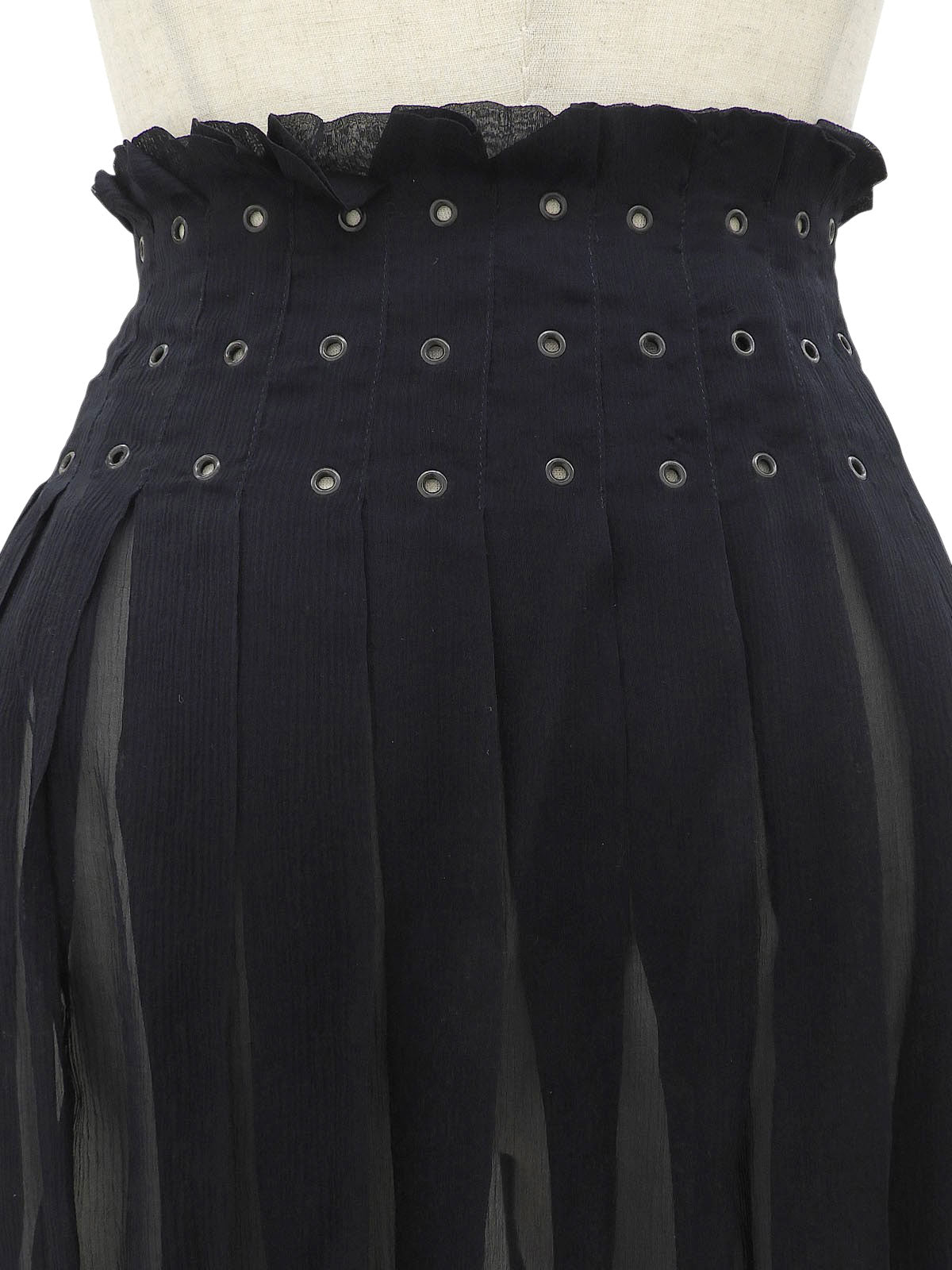 パンチングデザインレーススカート #42 ブラック