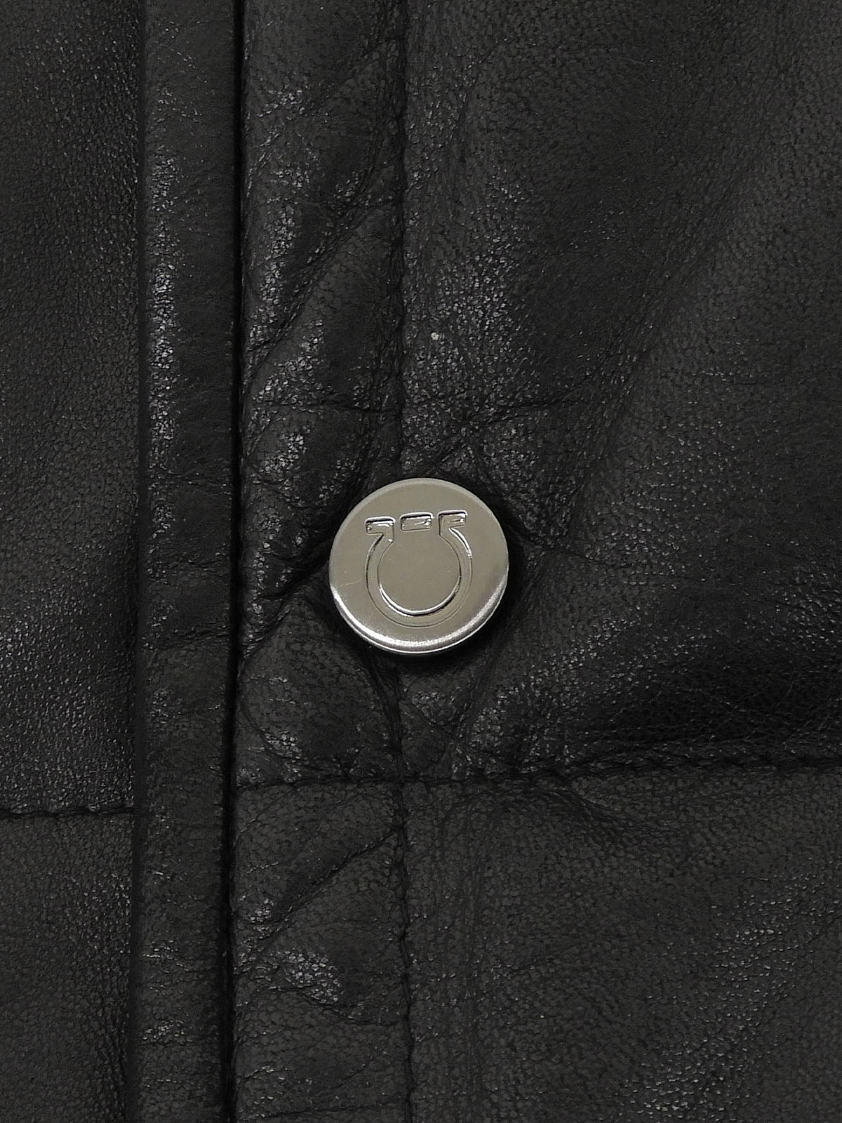 Real Leather Gancini Button Quilted Coat #50 Black