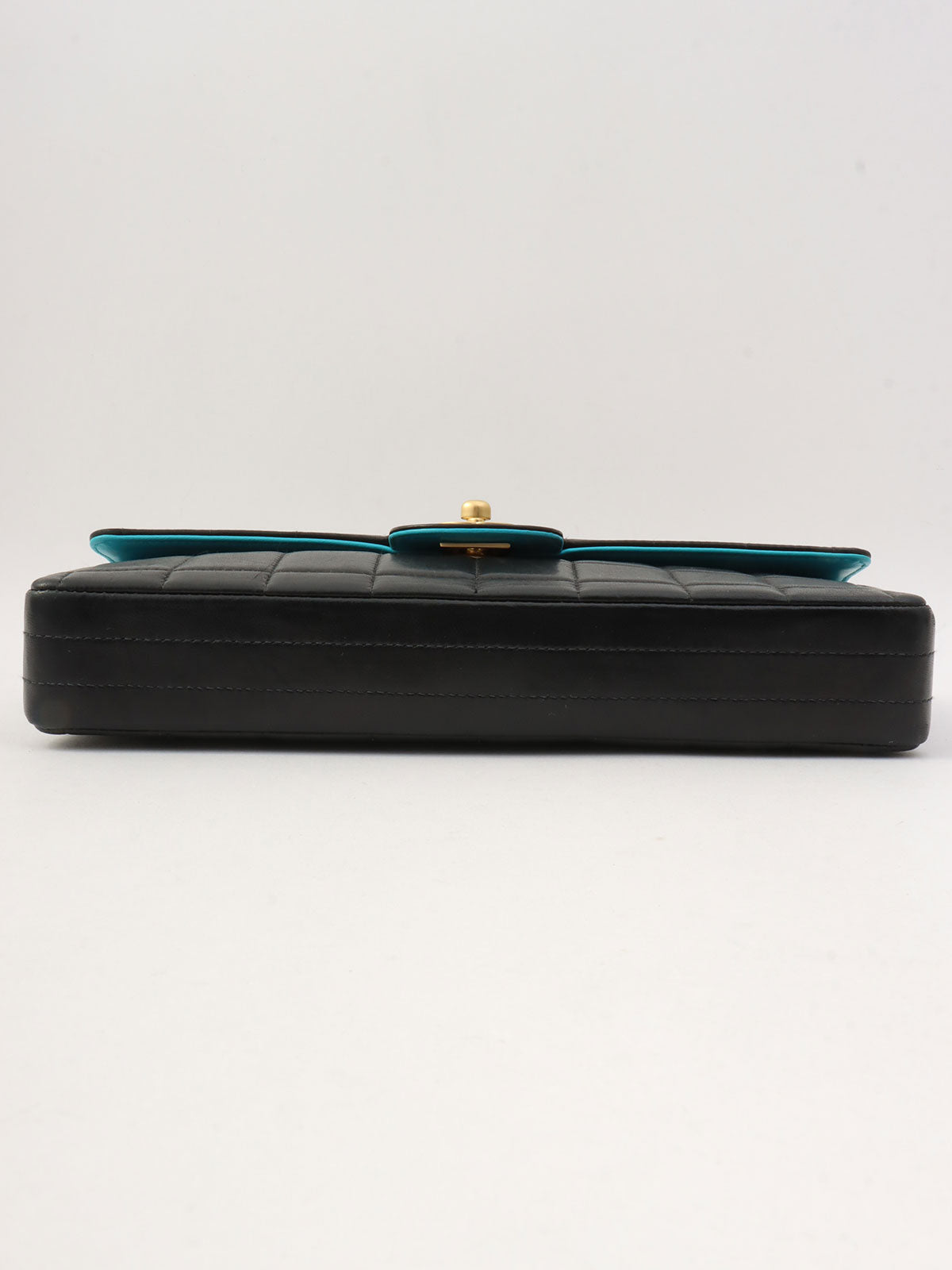 2000年頃製 CCターンロックチョコバーチェーンバッグ ブラック/ブルー