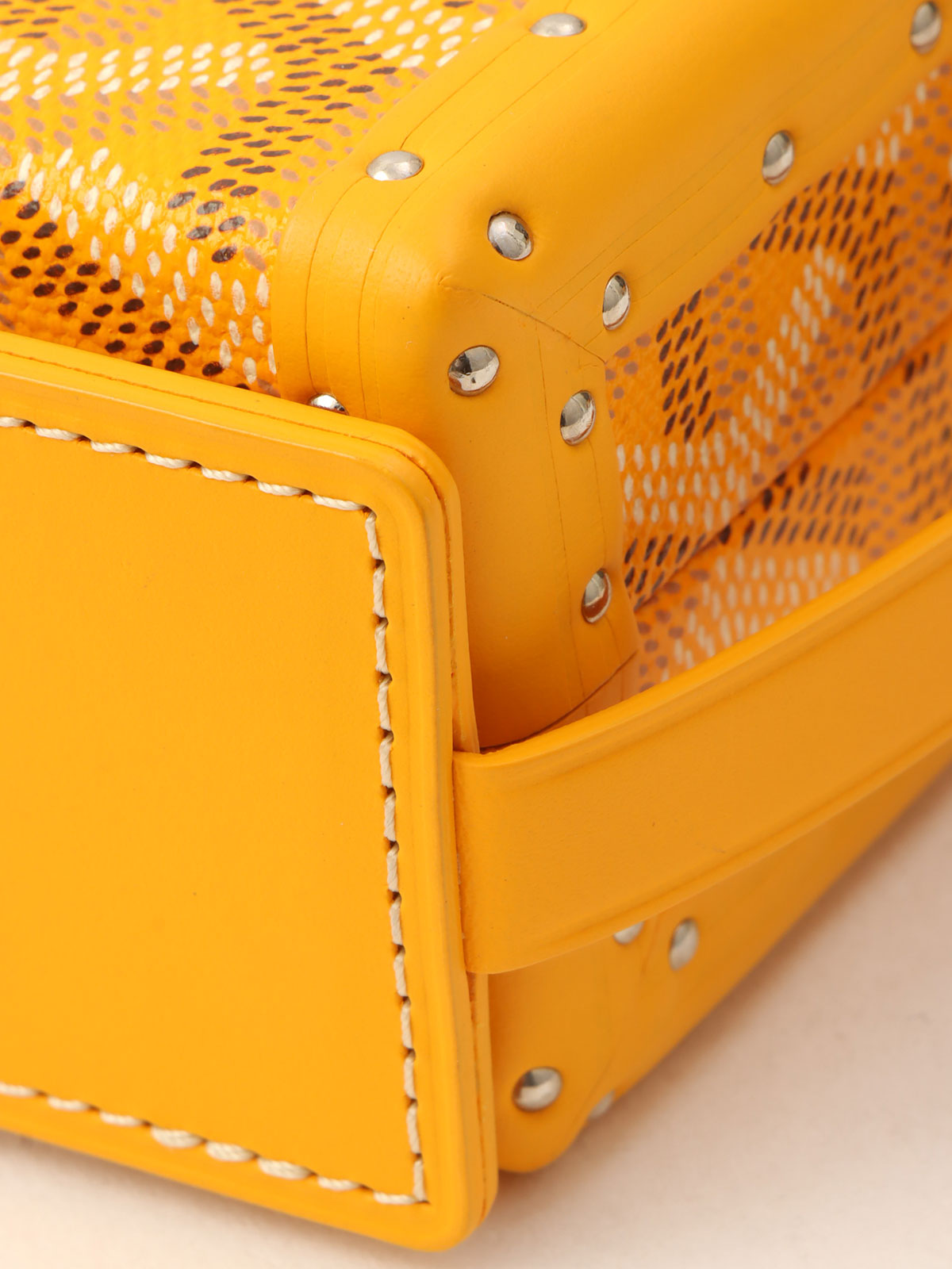 ミノディエールトランクバッグ イエロー