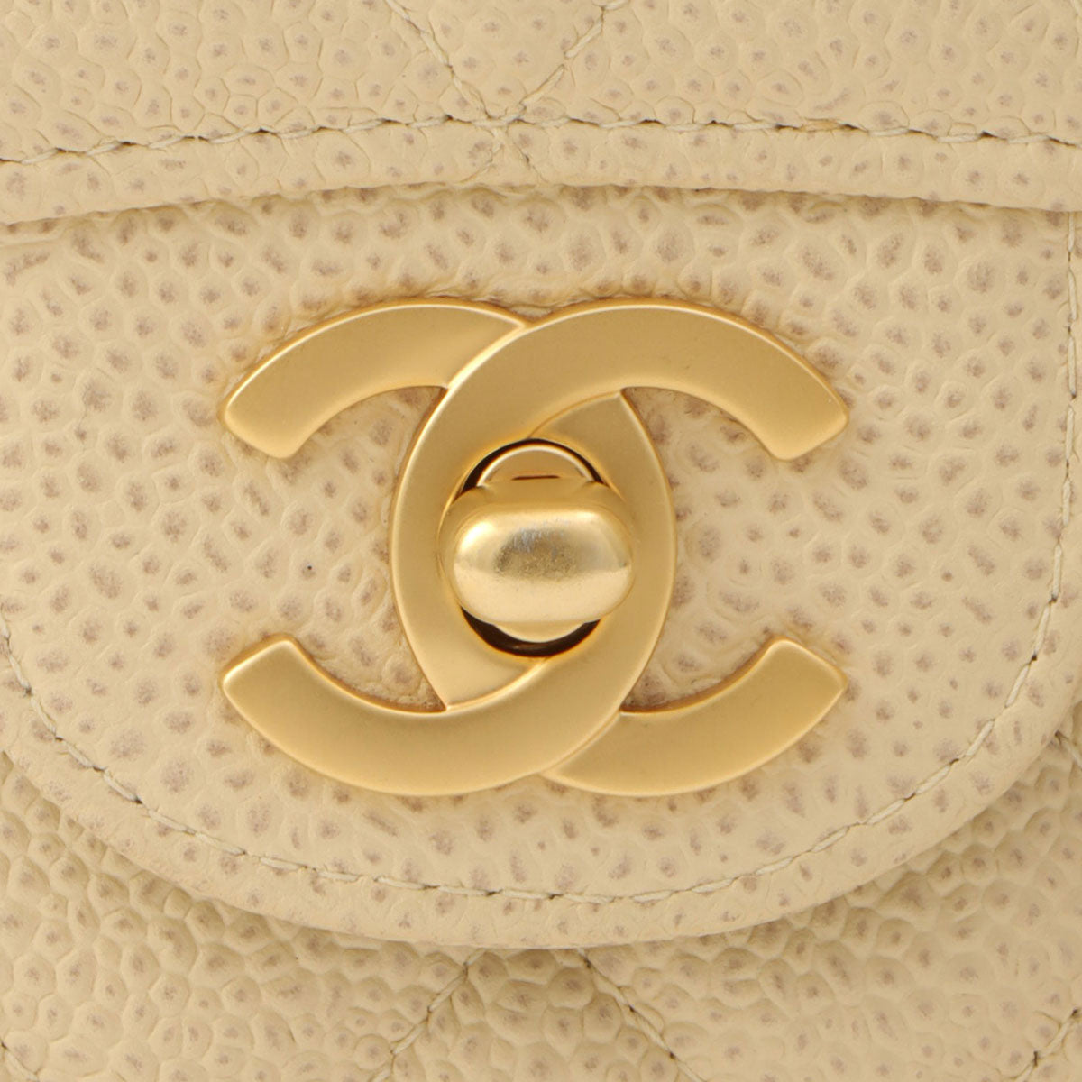 Around 2000 Made Caviar Skin Classic Flap Chain Bag 25cm Ivory
