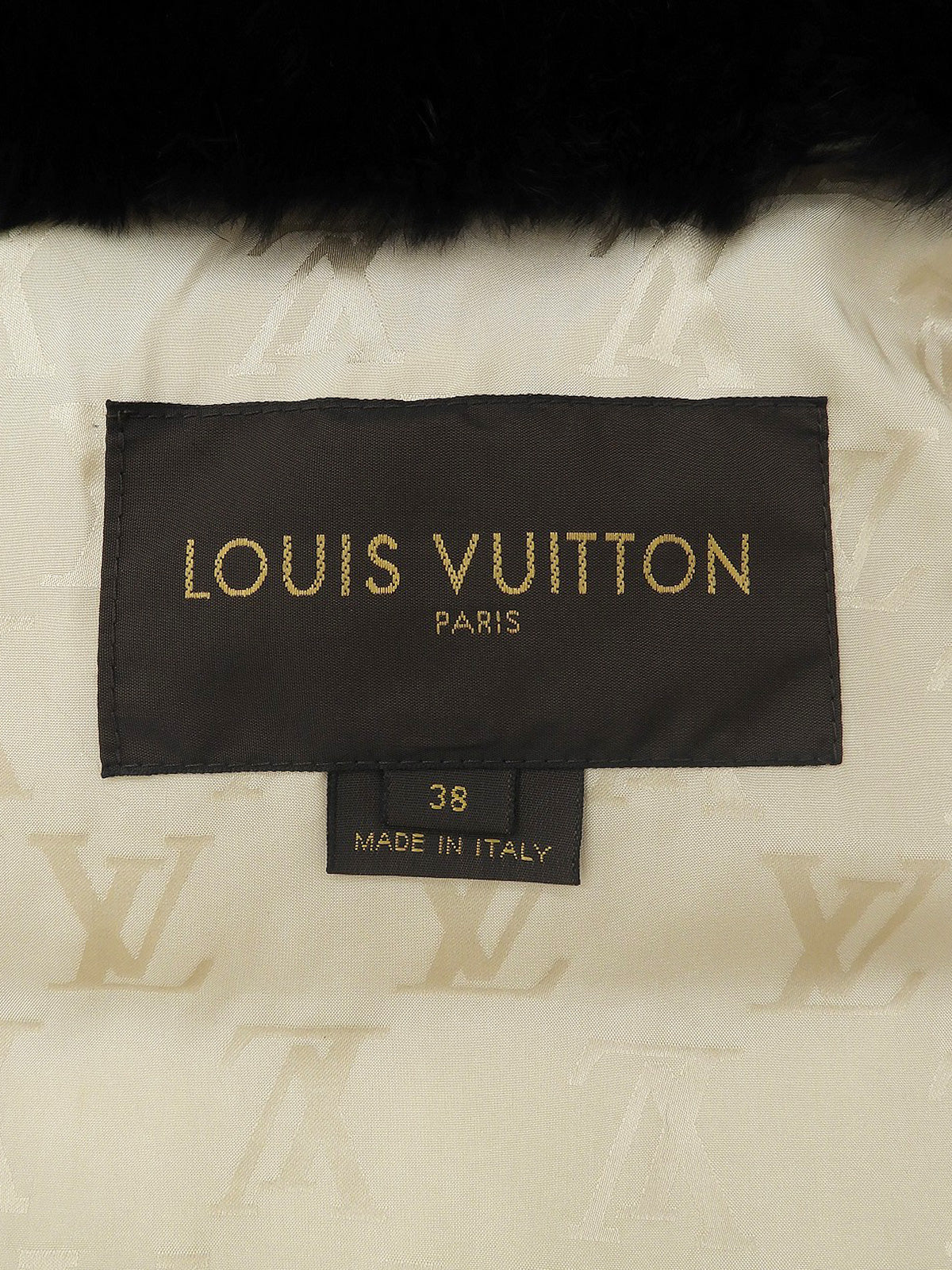 ファーロゴ刺繍ベスト #38 ベージュ