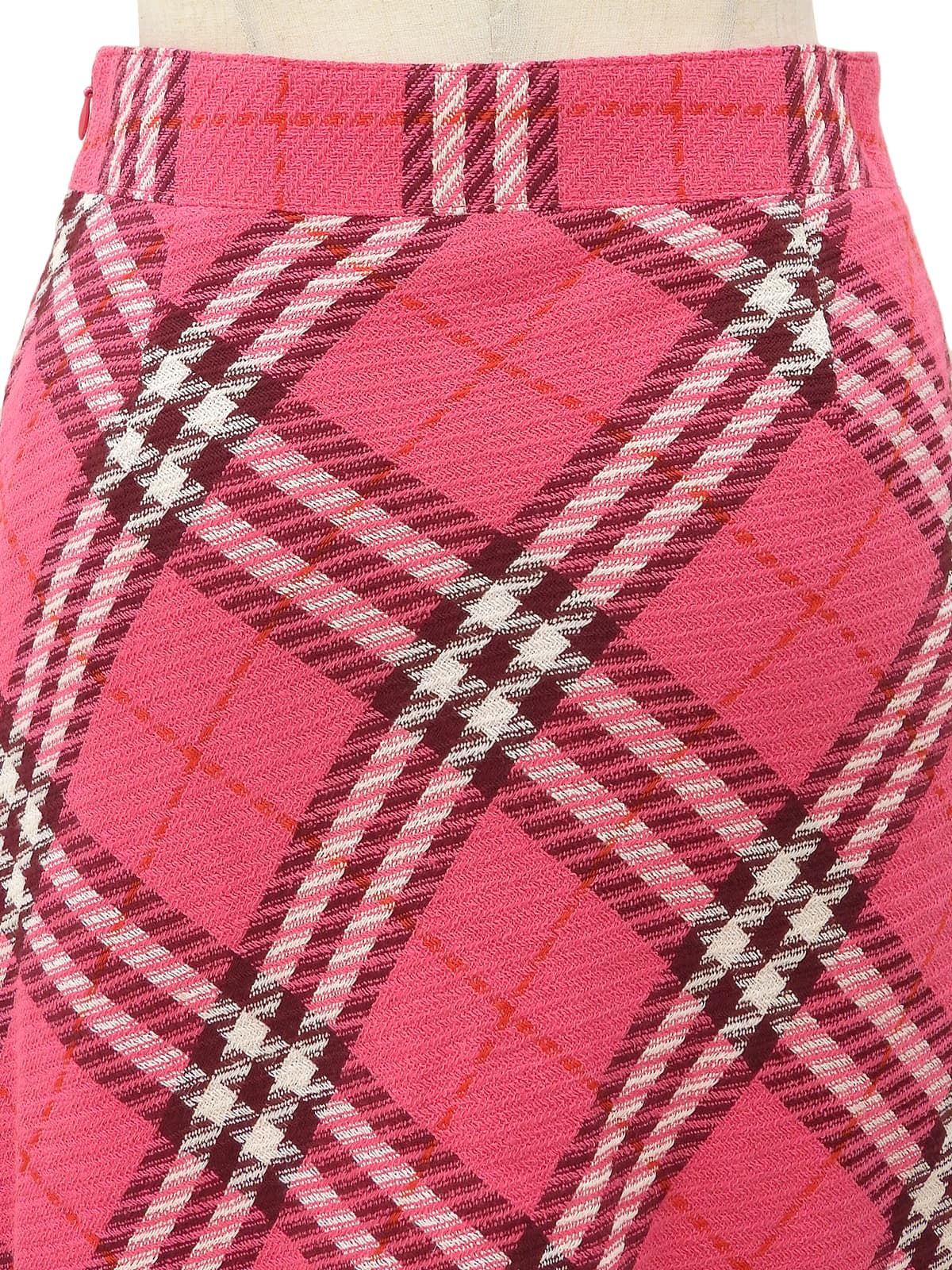 Nova Check Pattern Skirt Pink #36