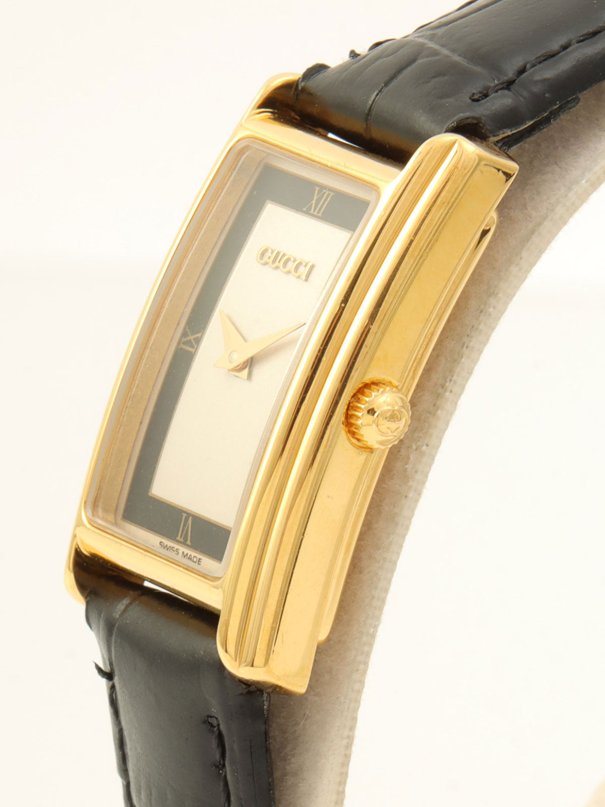 Rectangular Logo Face Watch 18mm 2600L Quartz Ivory/Black