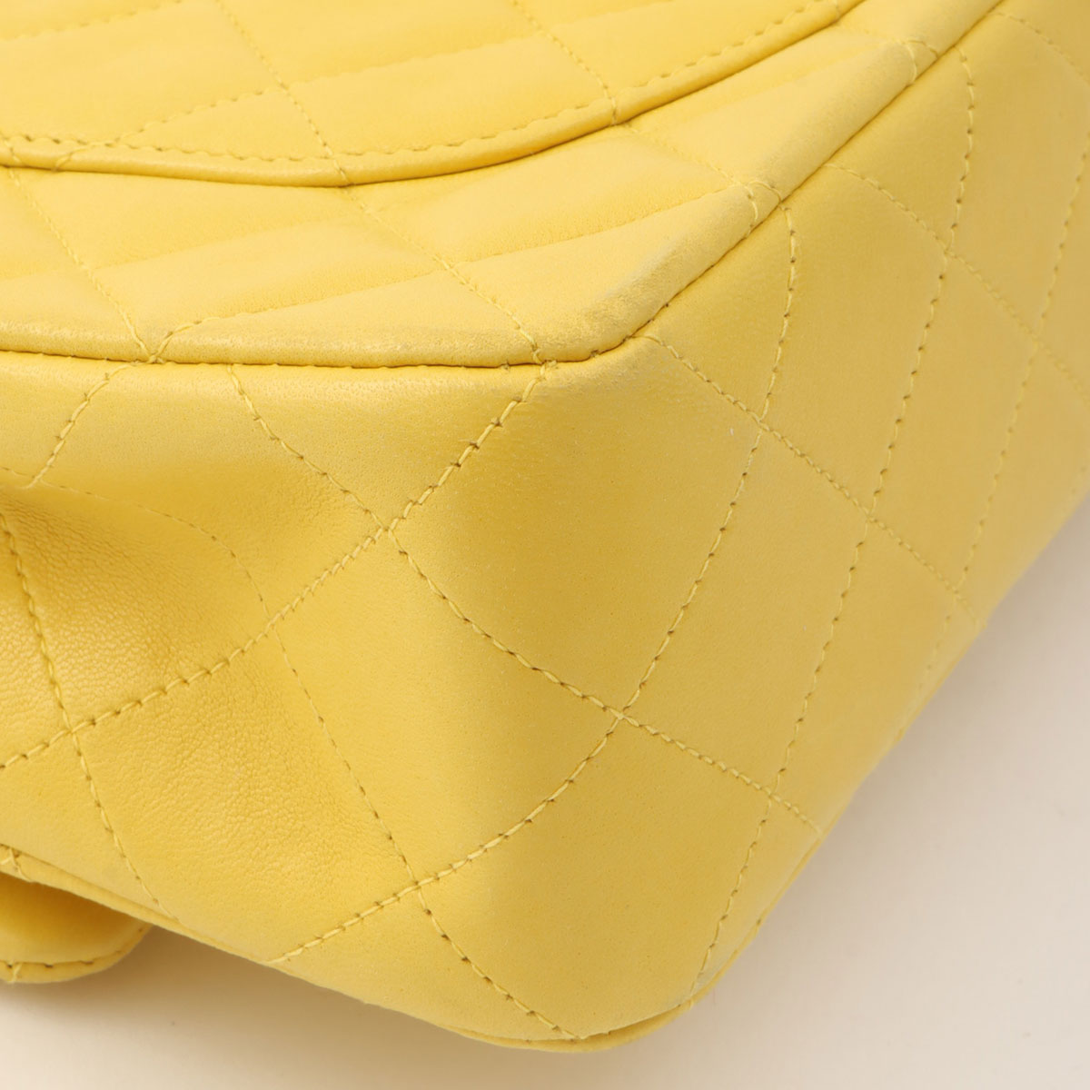 1998 Classic Flap Chain Bag, 23cm, Yellow