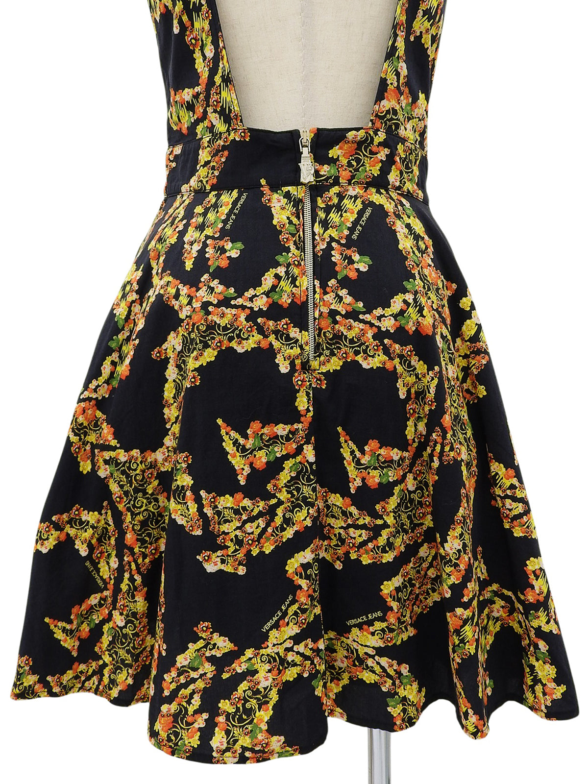 Flower Pattern Logo Plate Dress #IT42 Black/Multi