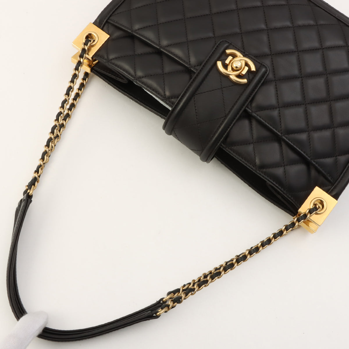 CC Turnlock Chain Shoulder Bag, circa 2015, Black