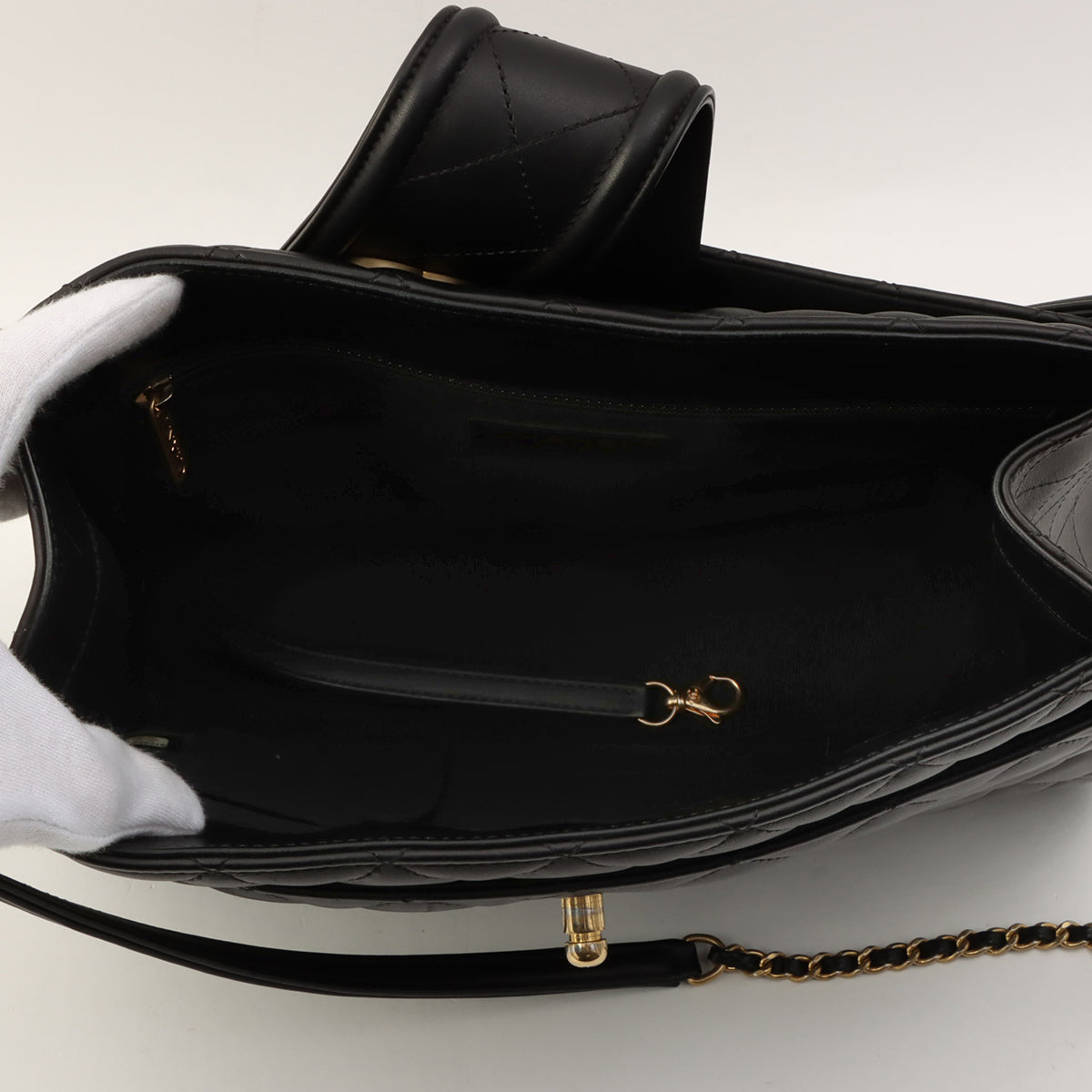 CC Turnlock Chain Shoulder Bag, circa 2015, Black