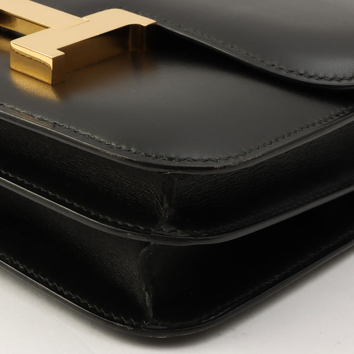 1996 Constance 18 Black