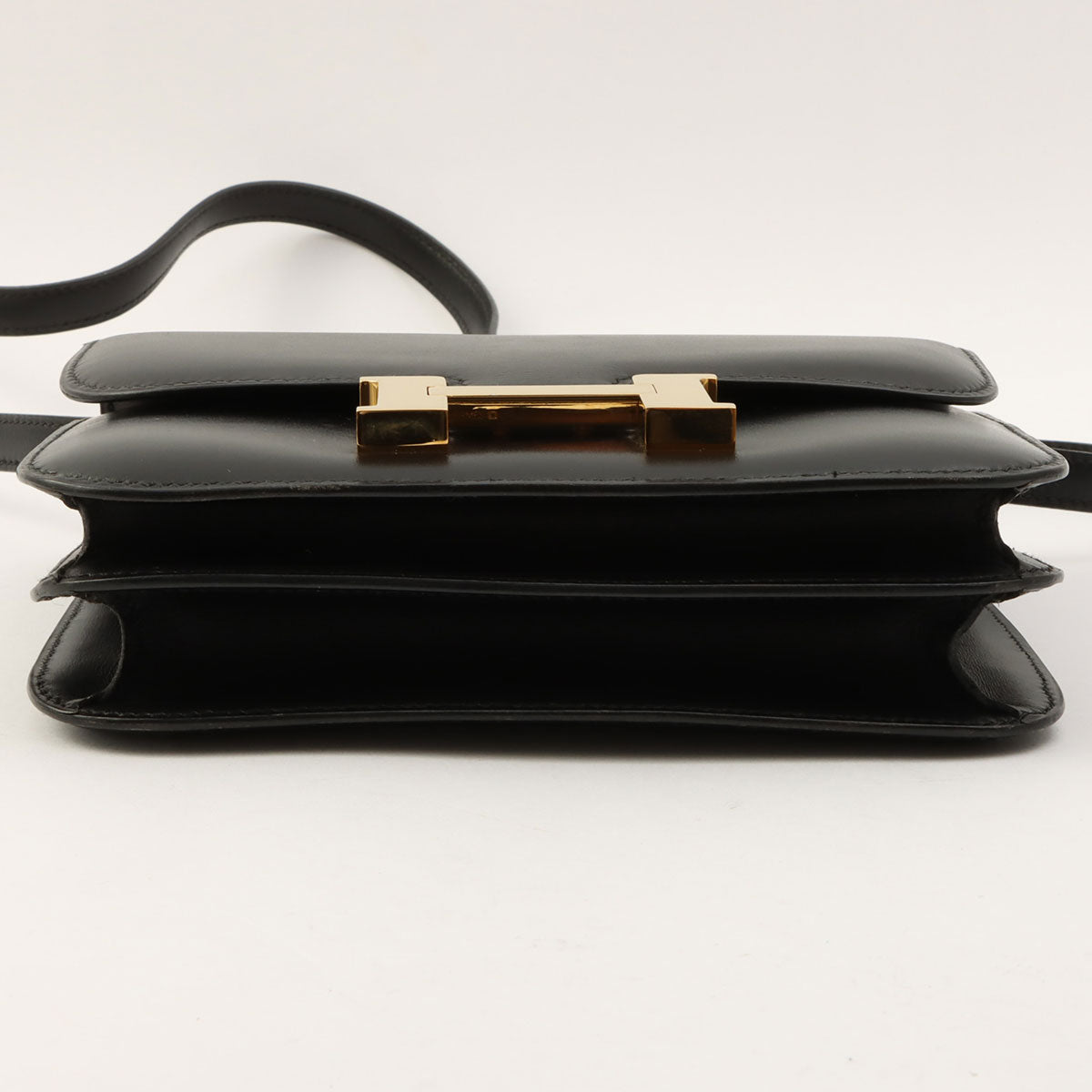 1996 Constance 18 Black