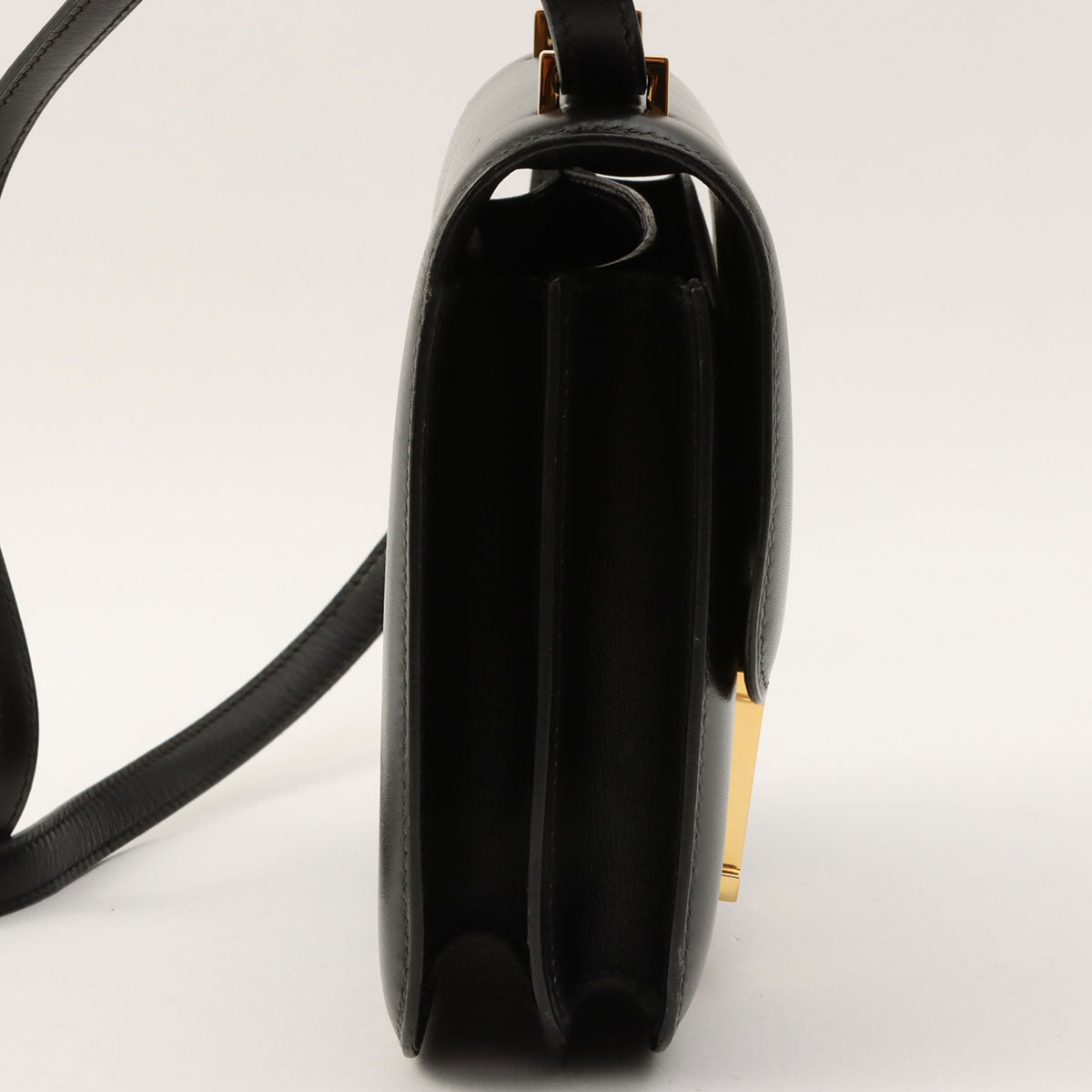 1996 Constance 18 Black