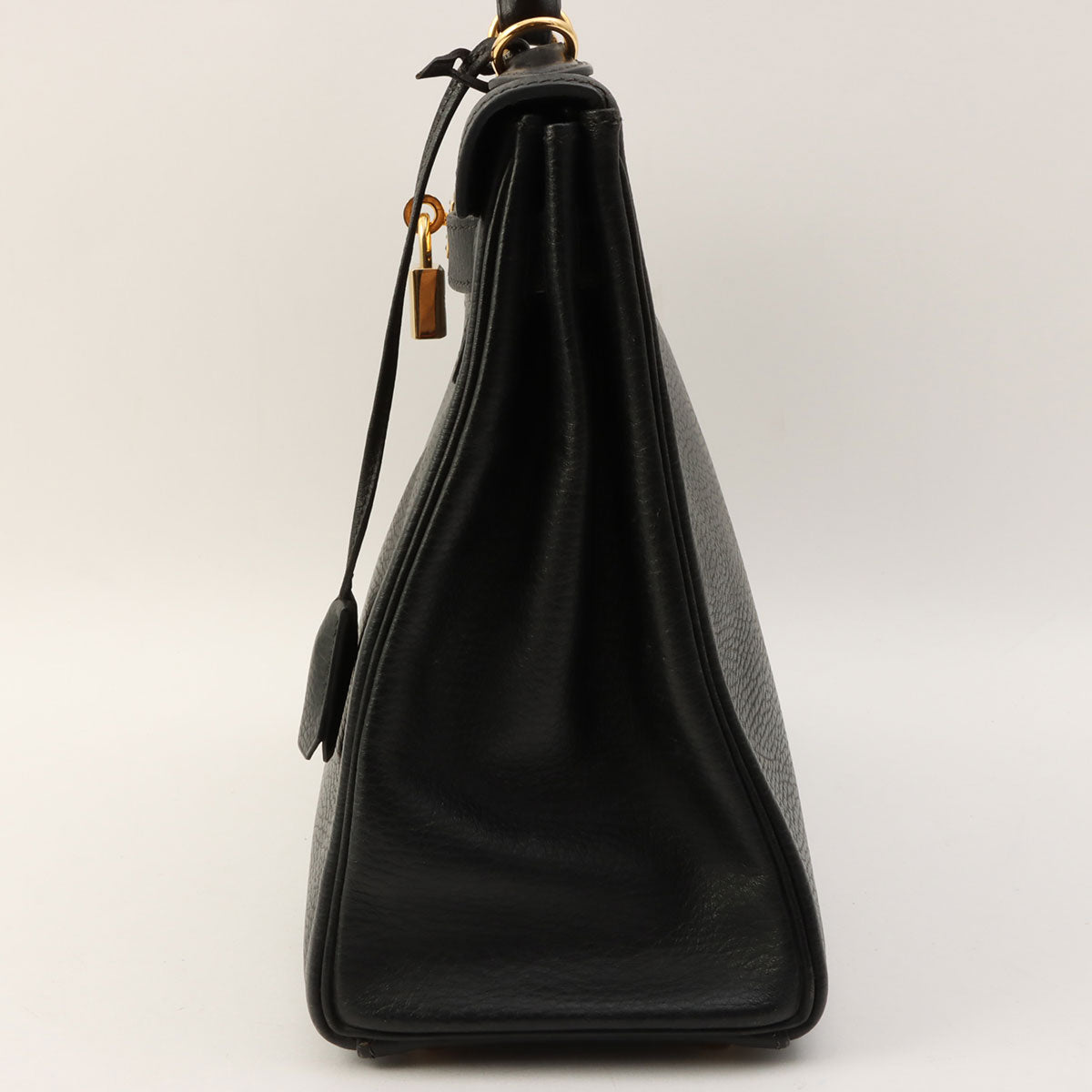 2001 Kelly 32 Black