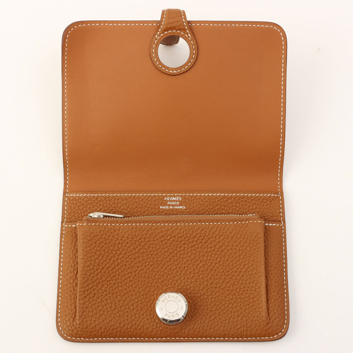 Dogon Compact, 2014, Gold