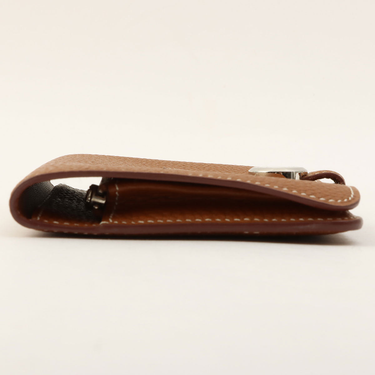 Dogon Compact, 2014, Gold