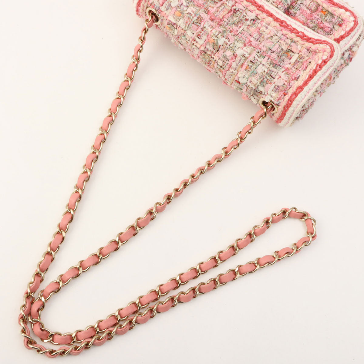 Pink Tweed CC Turn-lock Chain Shoulder Bag, manufactured around 2019