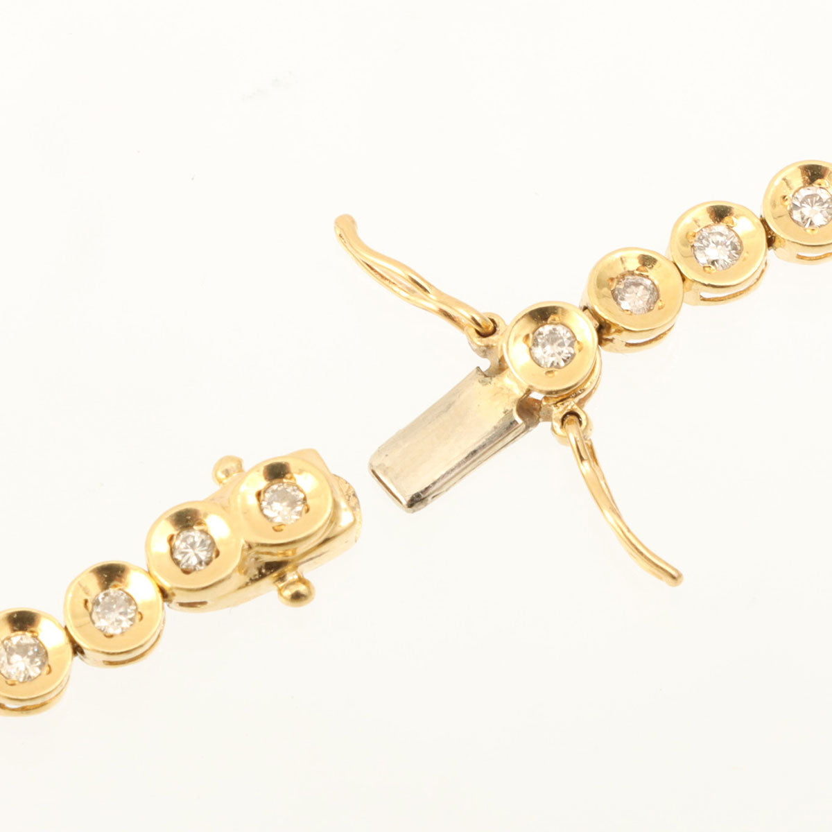 18K Gold Tennis Bracelet