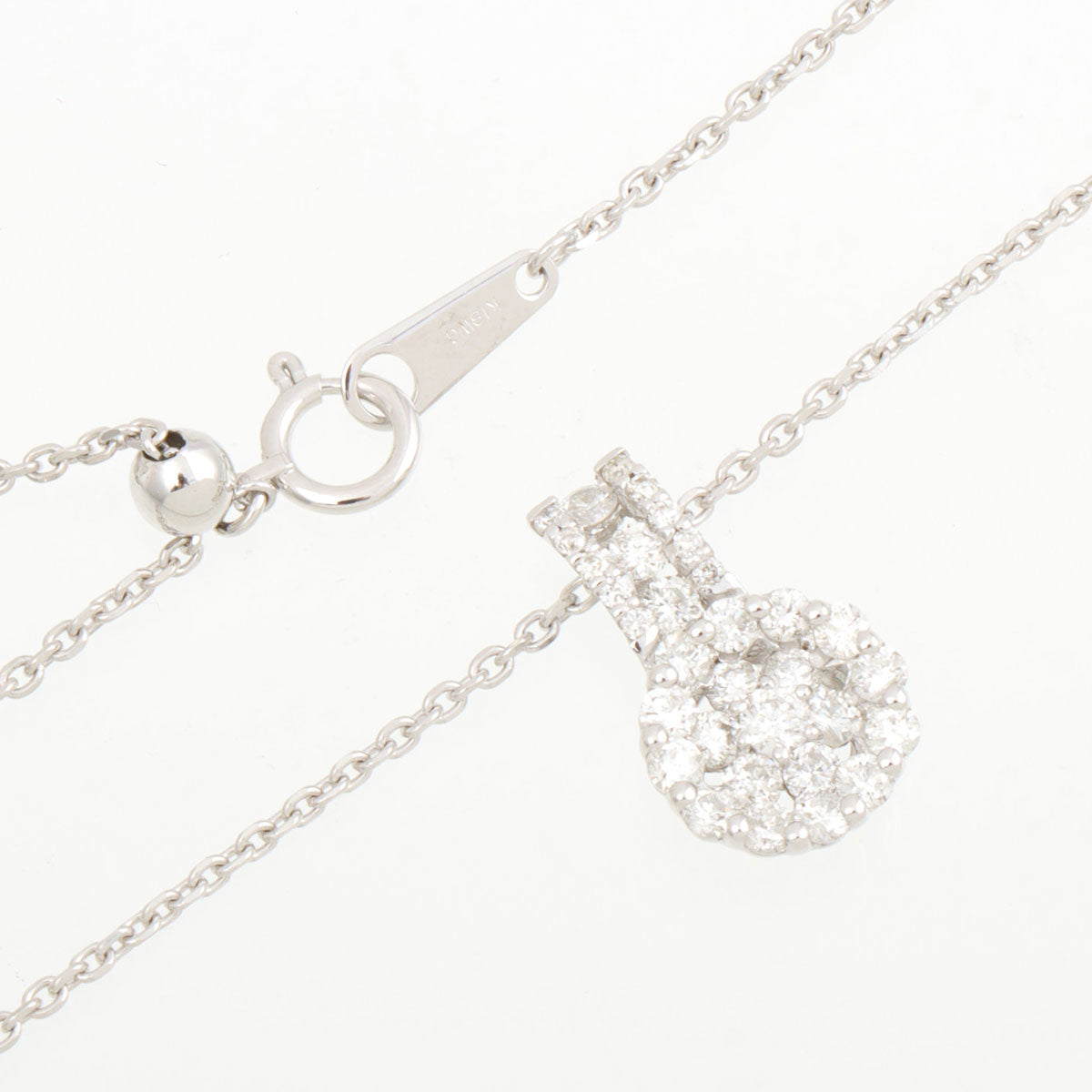 18K White Gold Diamond Design Necklace