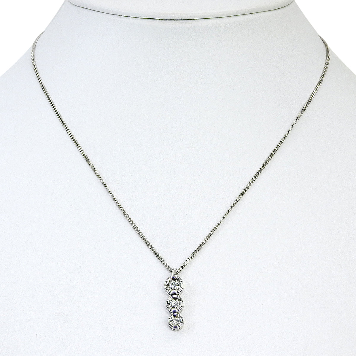 PT900 Diamond Necklace Silver