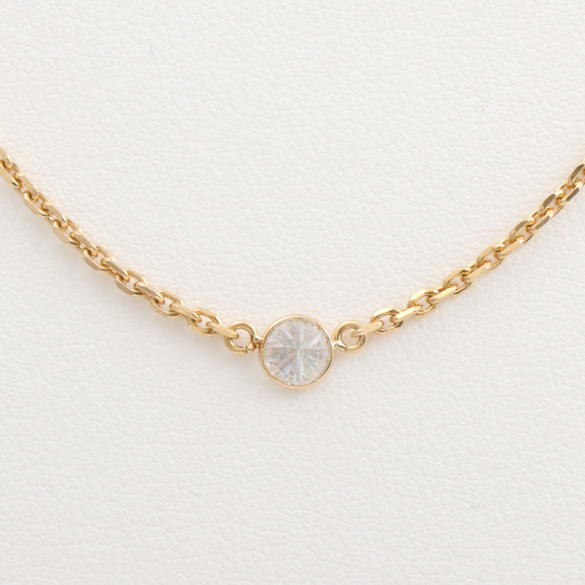 18K Yellow Gold Diamond Necklace