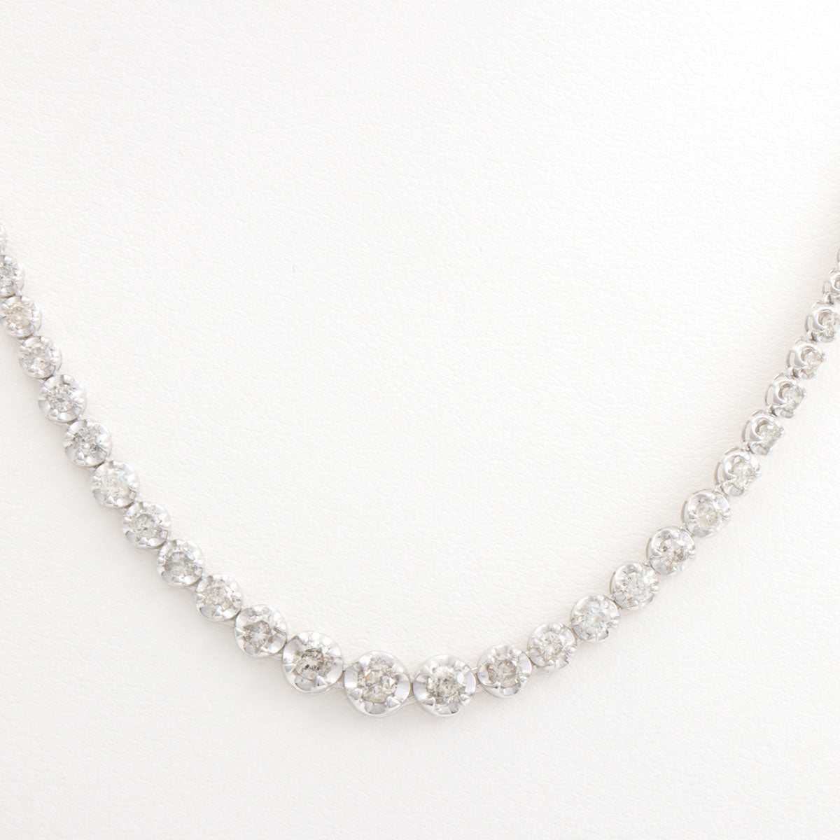 18K White Gold Tennis Necklace
