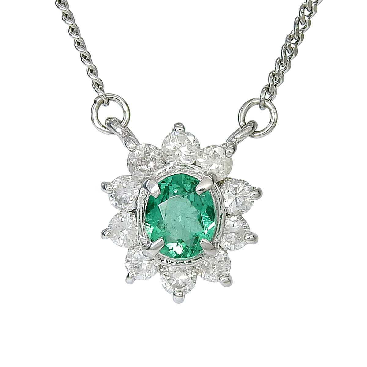 PT900 Emerald and Diamond Motif Necklace Silver/Green