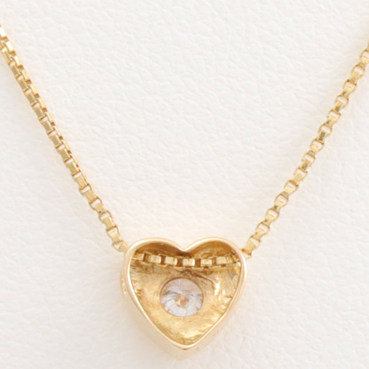 18K Yellow Gold Diamond Heart Motif Necklace