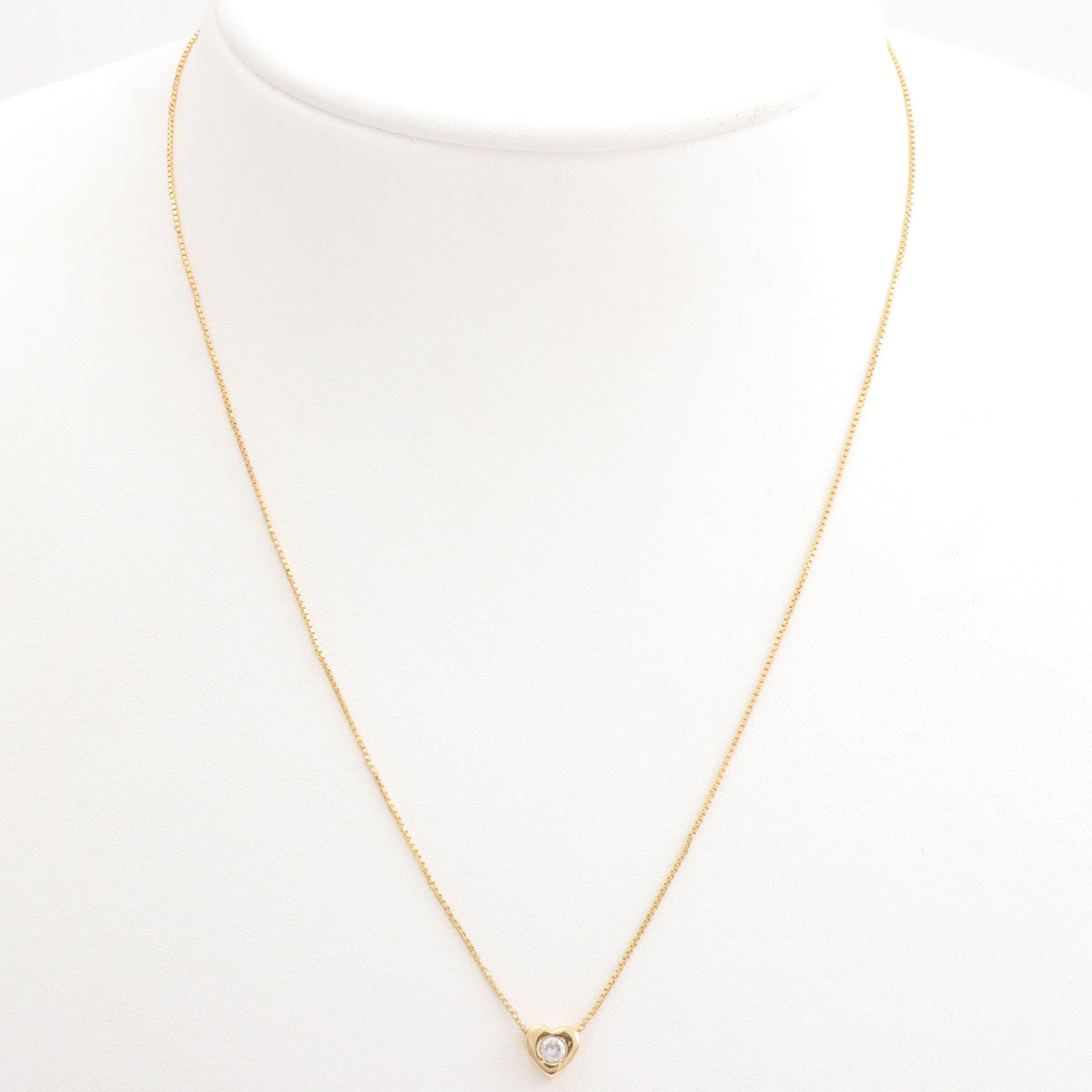 18K Yellow Gold Diamond Heart Motif Necklace