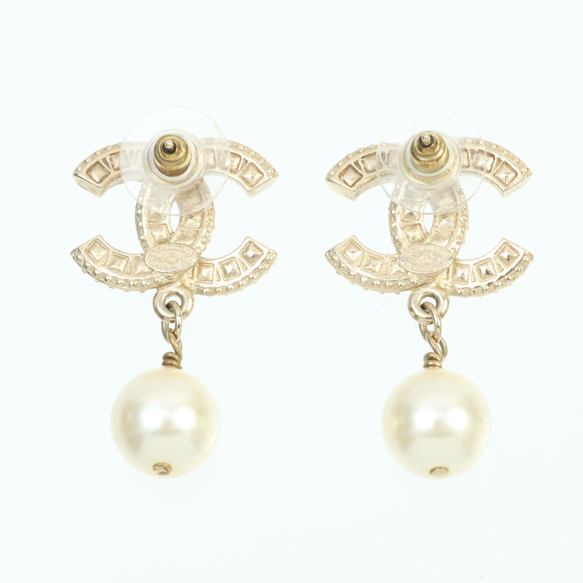 2019 Rhinestone CC Mark Pearl Swing Earrings Gold