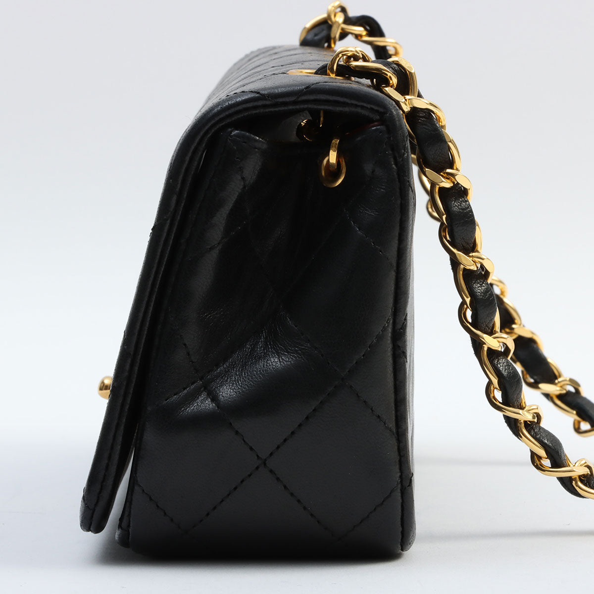 Circa 1990 Chanel CC Mark Plate Full Flap Chain Shoulder Bag Mini Black