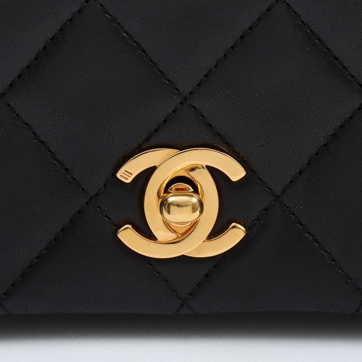 Circa 1990 Chanel CC Mark Plate Full Flap Chain Shoulder Bag Mini Black