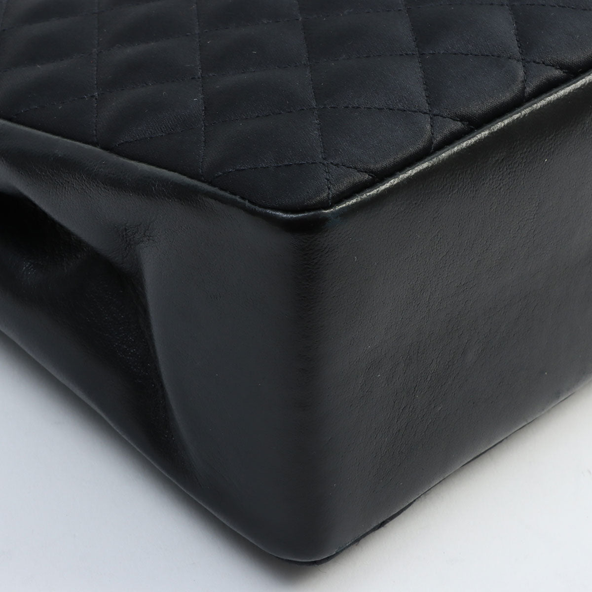 Circa 1985-1990 Satin Leather Combo CC Mark Plate Chain Shoulder Bag Black