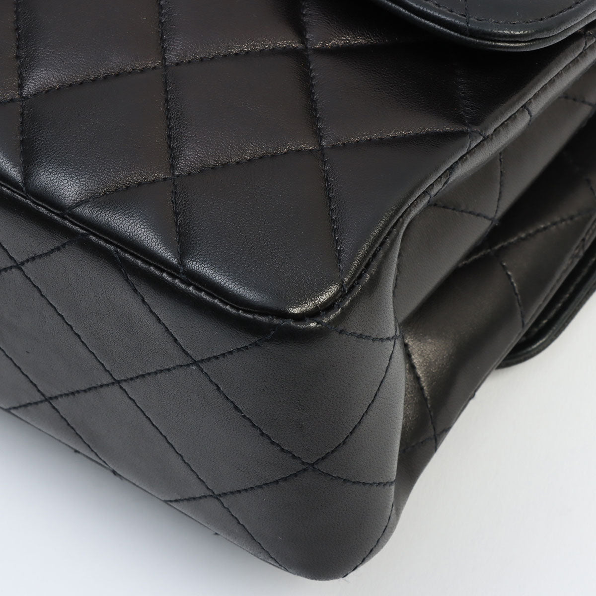 Circa 1997 W-Face CC Turnlock Chain Shoulder Bag, Black