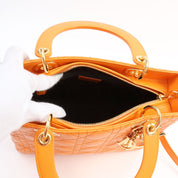 Lady Dior Cannage 绗缝 2 用包 M 橘色